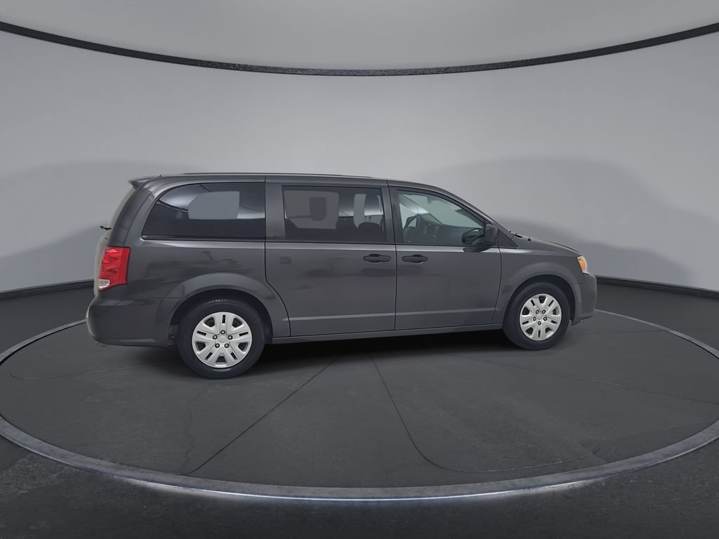 Certified 2019 Dodge Grand Caravan SE FWD image 17