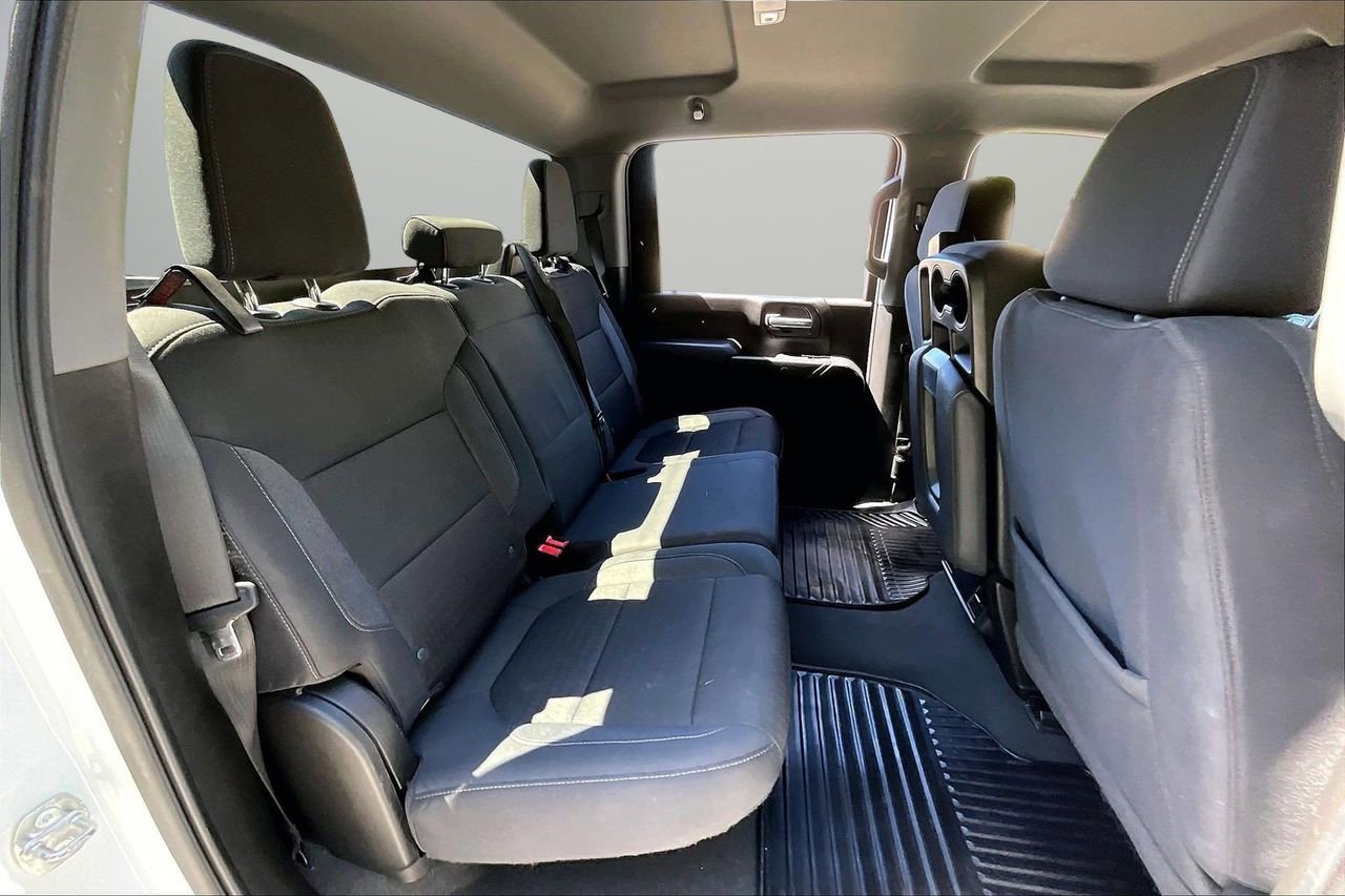 Used 2023 Chevrolet Silverado 2500 LT AWD/4WD image 23