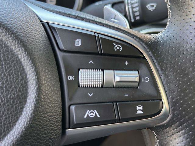 Used 2023 Genesis G70 2.0T AWD/4WD image 24
