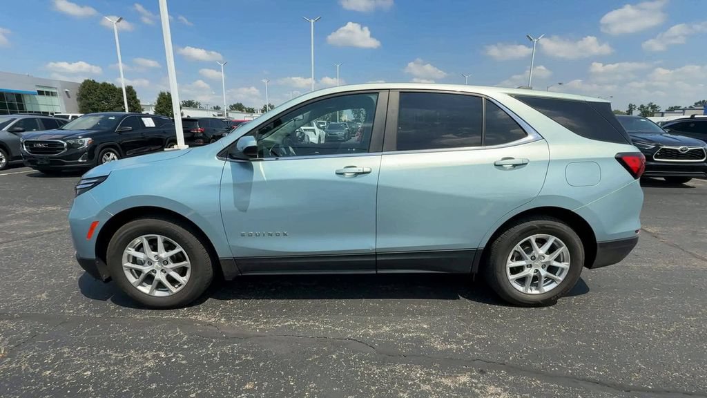 Used 2022 Chevrolet Equinox LT FWD image 5