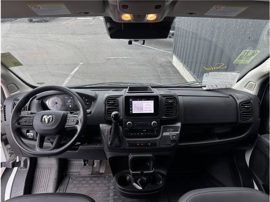 Used 2025 RAM ProMaster 2500 w/ Convenience Group FWD image 2