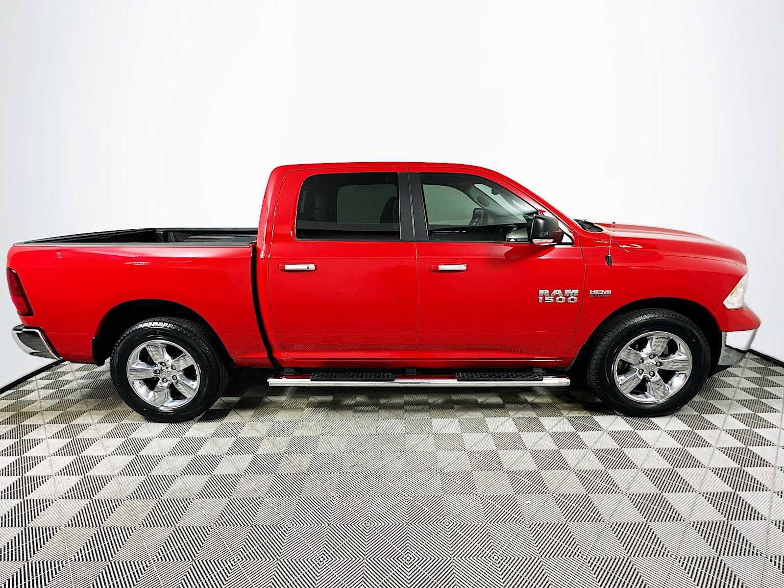 Used 2015 RAM 1500 Big Horn image 8