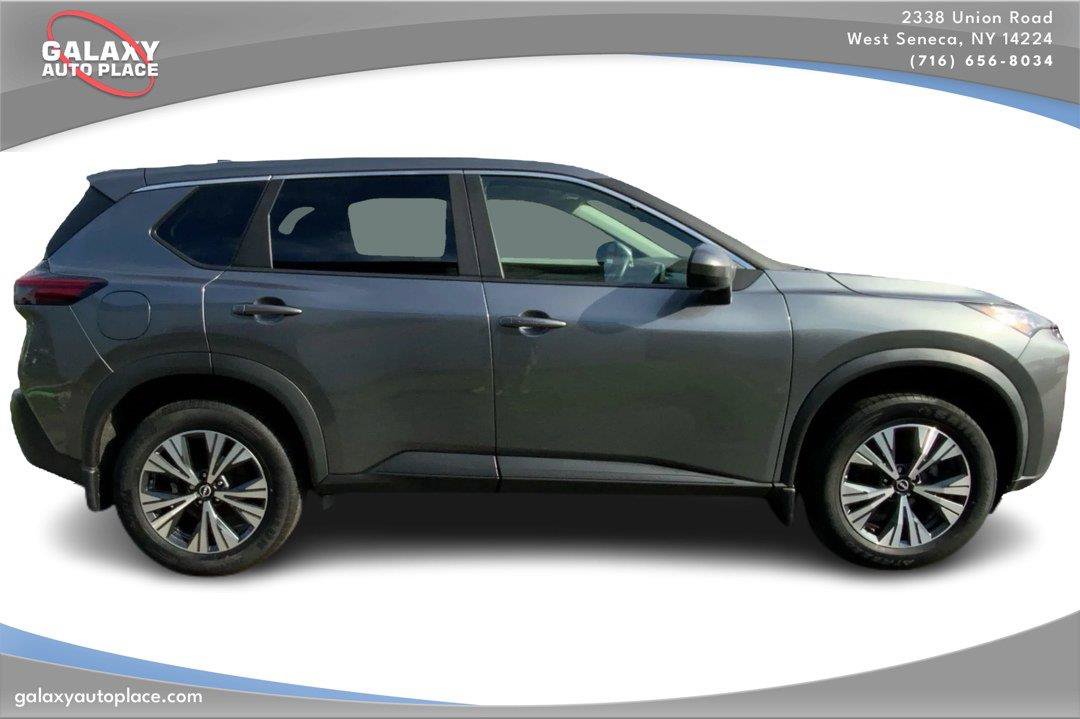 Used 2023 Nissan Rogue SV AWD/4WD image 4