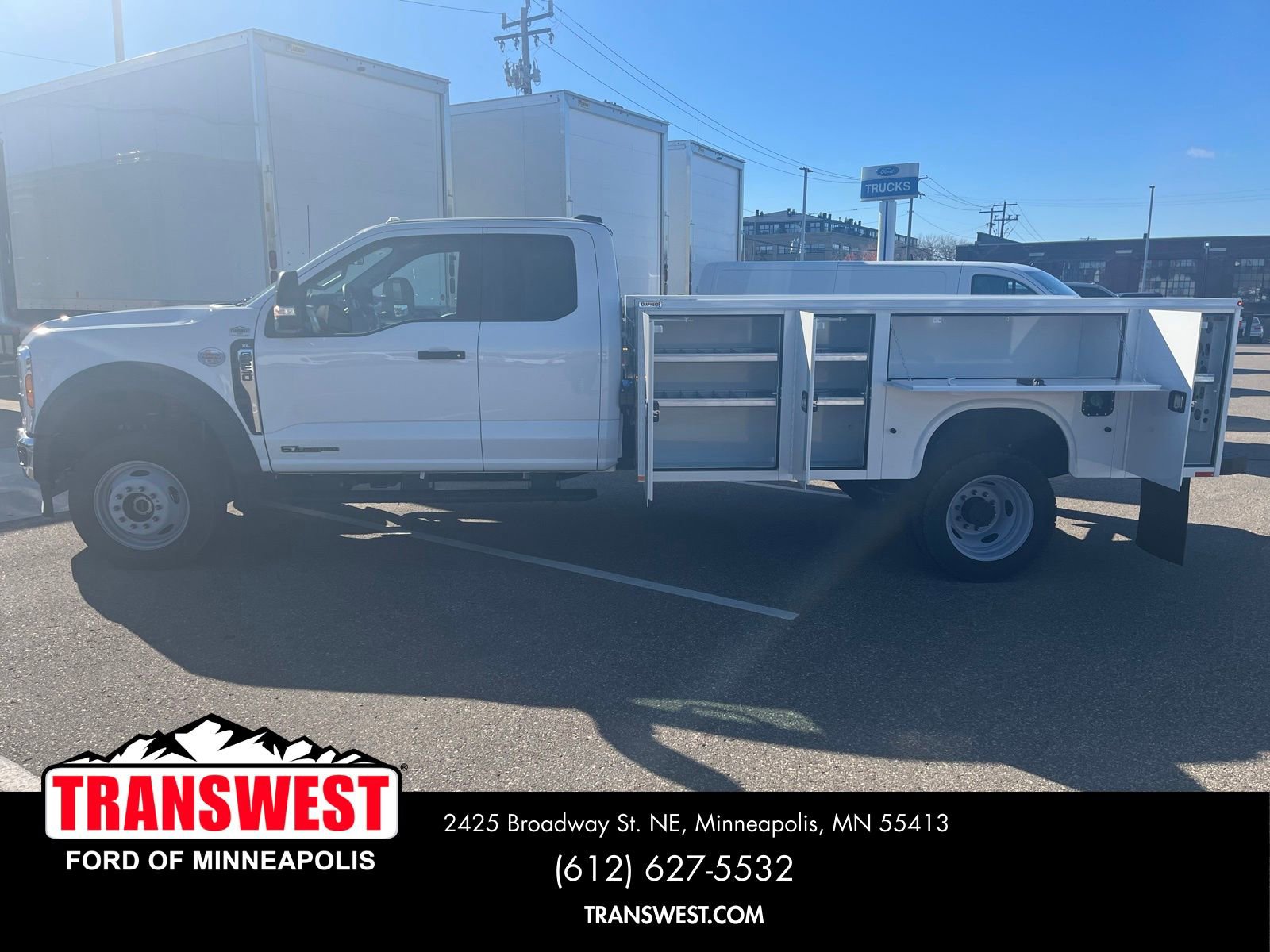 New 2025 Ford F550 4x4 SuperCab Super Duty image 2