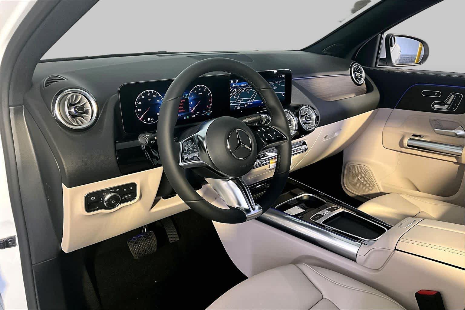 New 2026 Mercedes-Benz GLA 250 4MATIC image 9