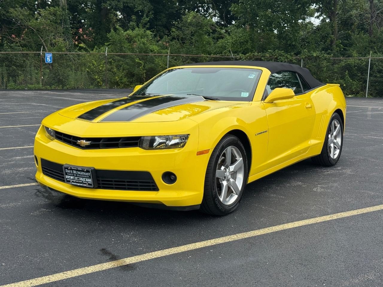 Used 2015 Chevrolet Camaro LT RWD image 9