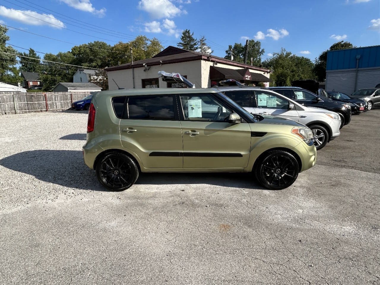 Used 2012 Kia Soul ! w/ Premium Pkg FWD image 14