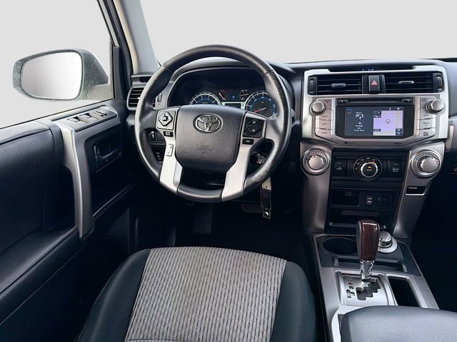 Used 2014 Toyota 4Runner SR5 image 21