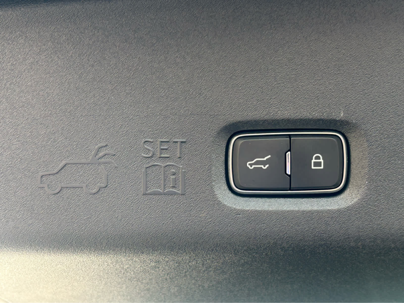 New 2027 Lincoln Navigator Reserve AWD/4WD image 10