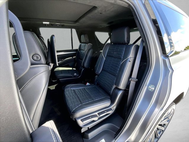Certified 2026 Cadillac Escalade V w/ LPO, Onyx Lite Package AWD/4WD image 28