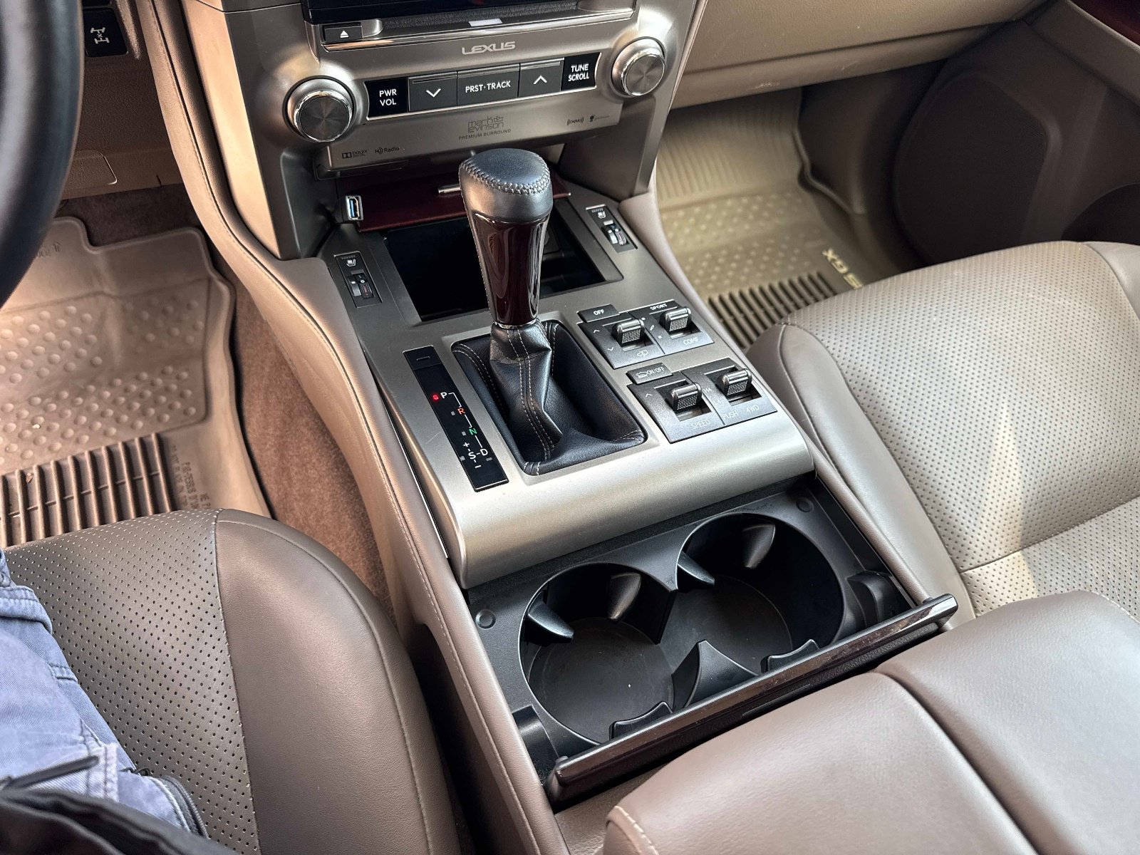 Used 2019 Lexus GX 460 Luxury AWD/4WD image 27