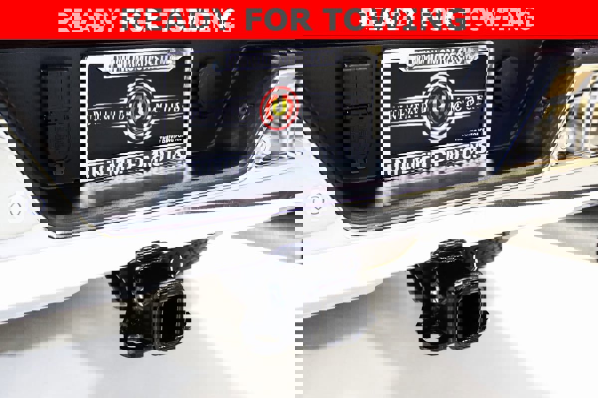 Used 2025 GMC Sierra 3500 SLT w/ SLT Premium Package image 15