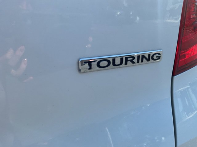 Used 2016 Honda Pilot Touring image 10