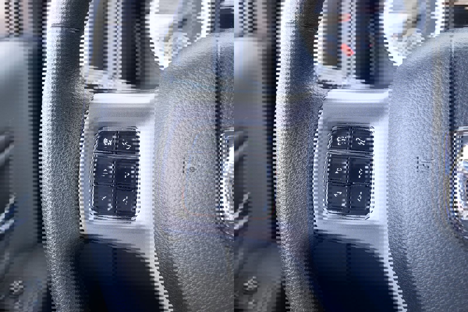 Used 2023 RAM 1500 Classic SLT w/ Protection Group image 6