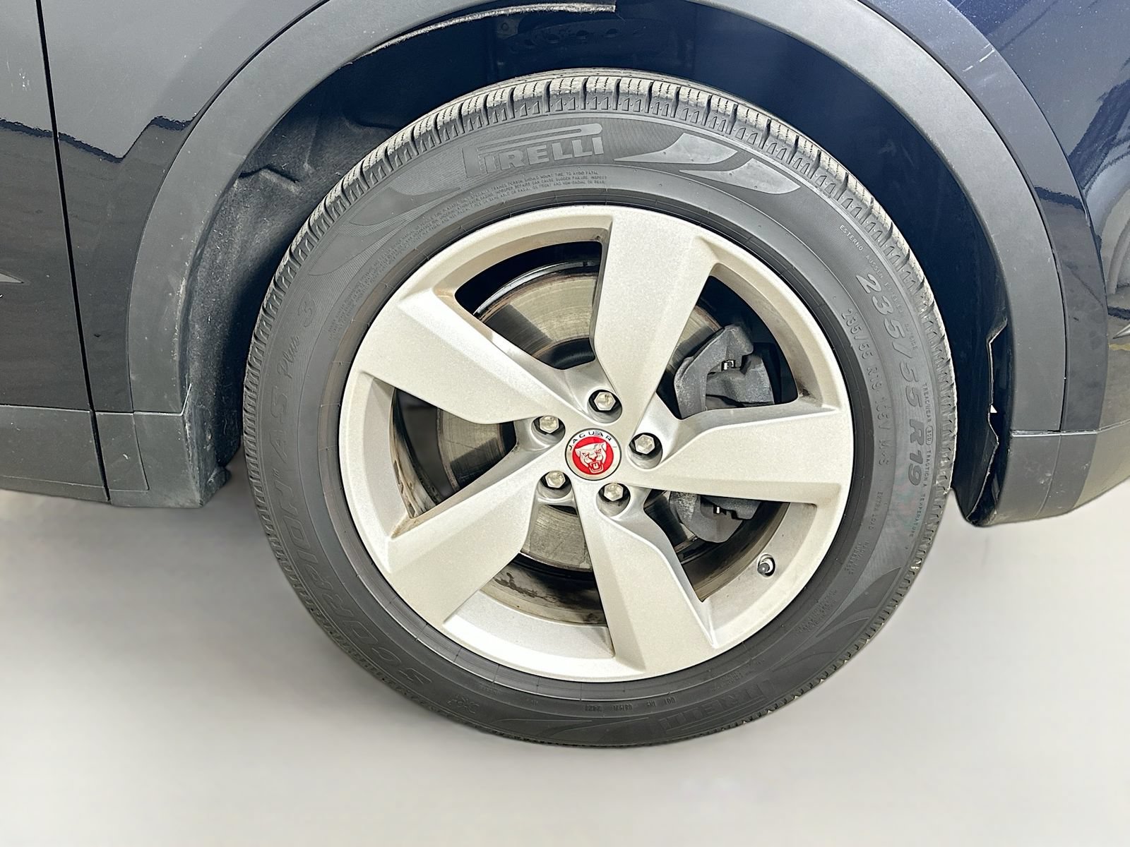 Used 2020 Jaguar E-PACE AWD/4WD image 10