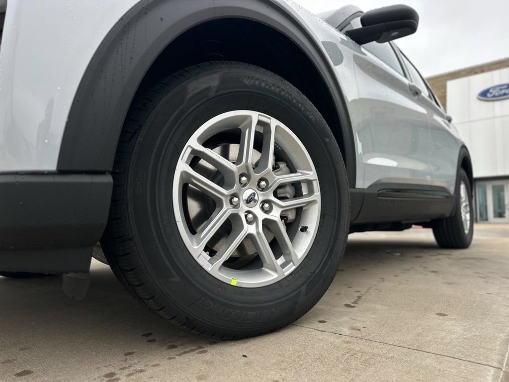 New 2026 Ford Explorer Active w/ Active Comfort Package image 56