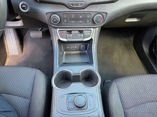 Certified 2024 GMC Terrain SLE FWD image 25