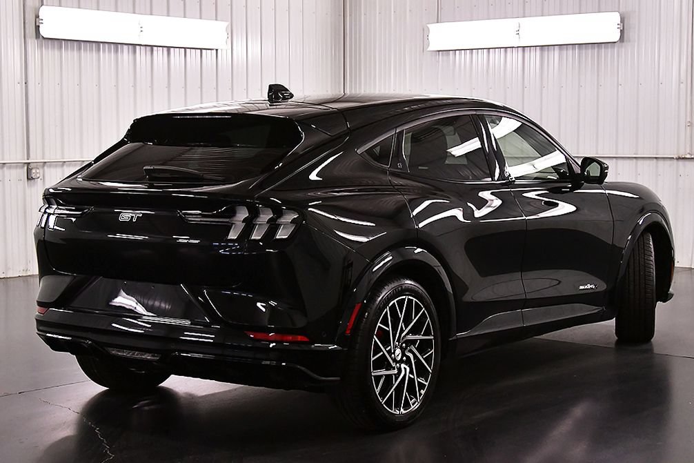 Used 2023 Ford Mustang Mach-E GT w/ GT Performance Edition AWD/4WD image 7