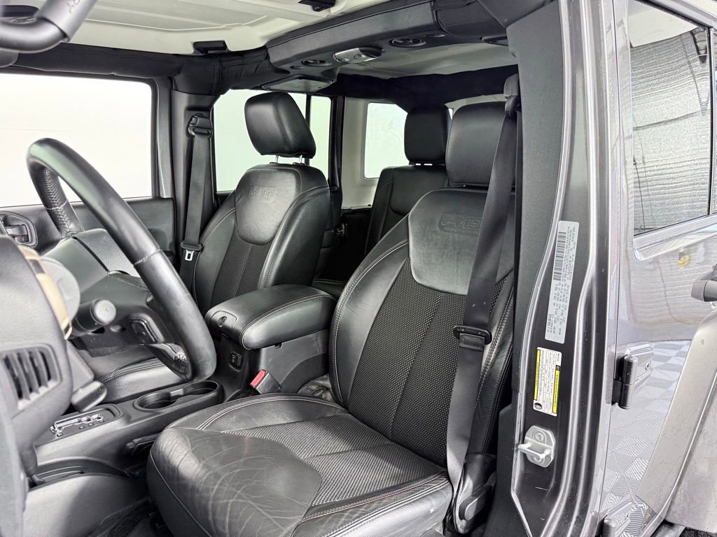 Used 2016 Jeep Wrangler Unlimited Sahara image 11