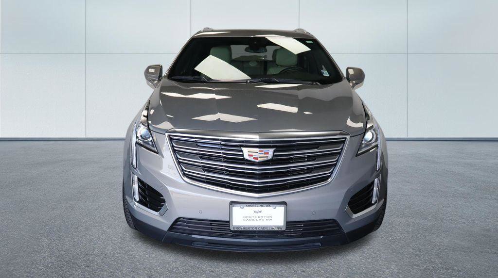 Used 2018 Cadillac XT5 Luxury w/ Driver Awareness Package AWD/4WD image 11