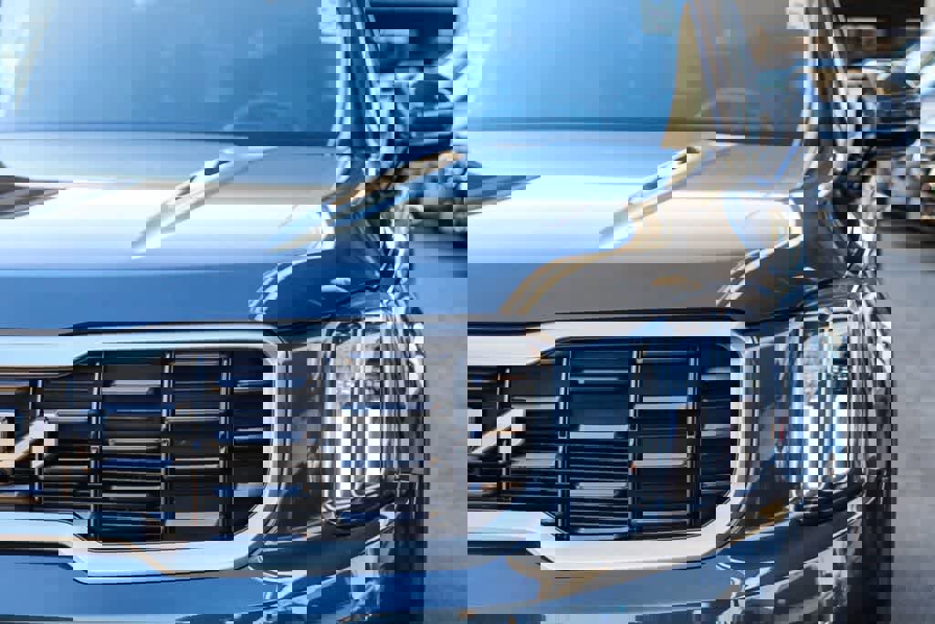 Used 2023 Kia Telluride SX Prestige image 4