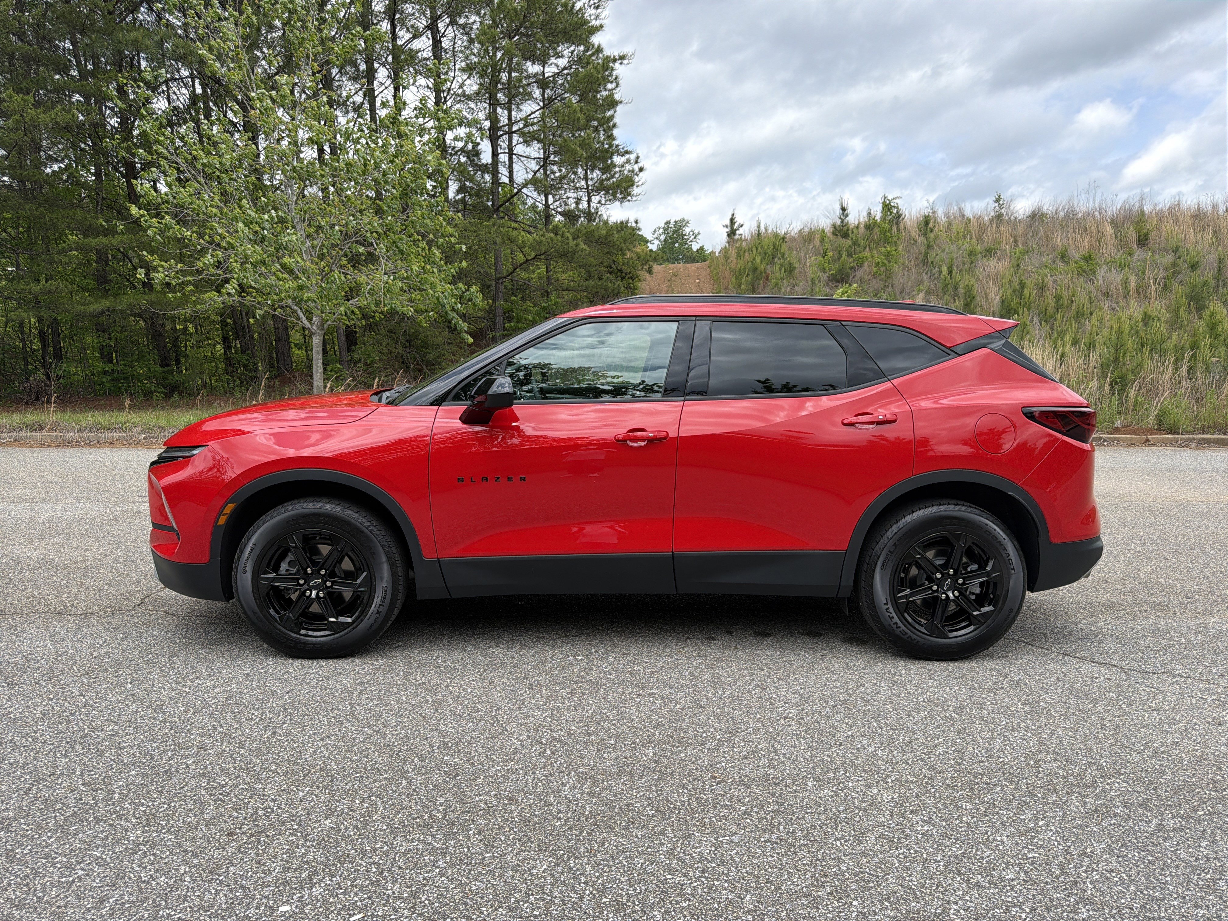 Used 2024 Chevrolet Blazer LT w/ Convenience Package FWD image 8