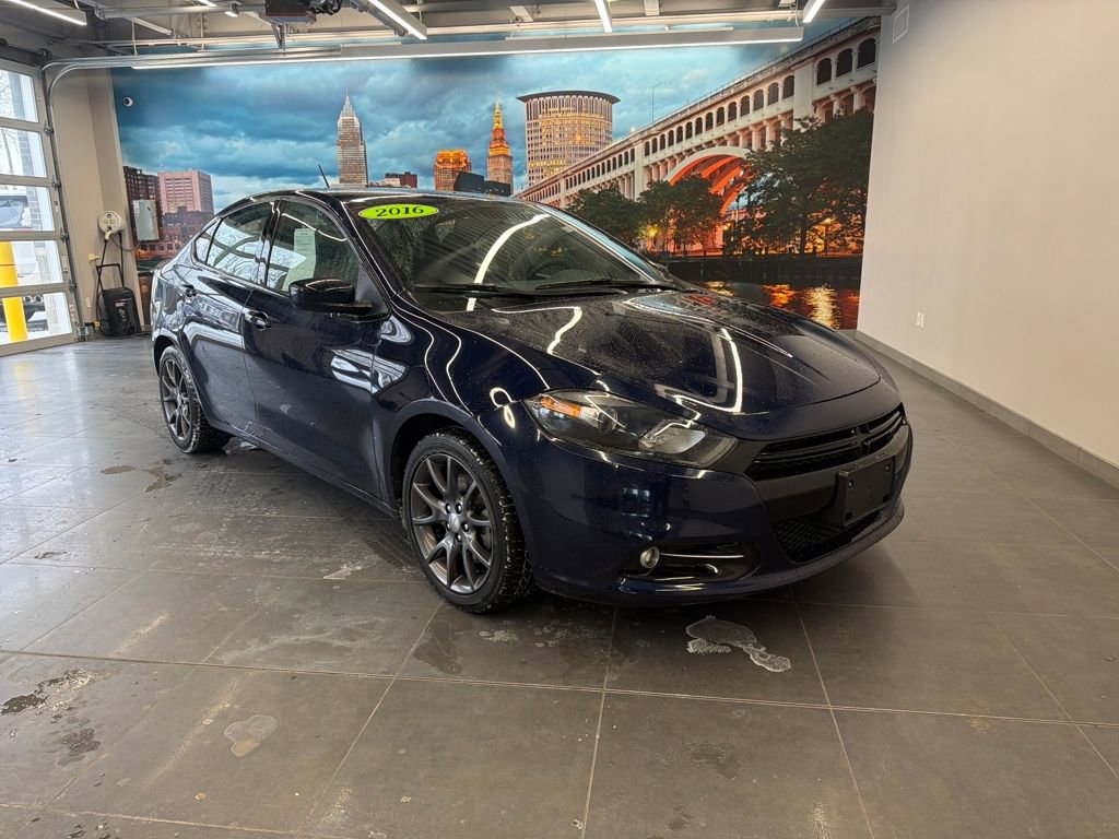 Used 2016 Dodge Dart SXT w/ Rallye Appearance Group image 4