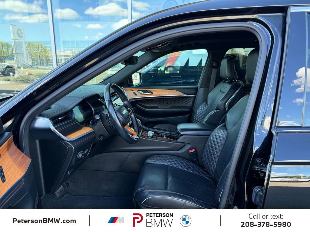 Used 2021 Jeep Grand Cherokee L Summit AWD/4WD image 10