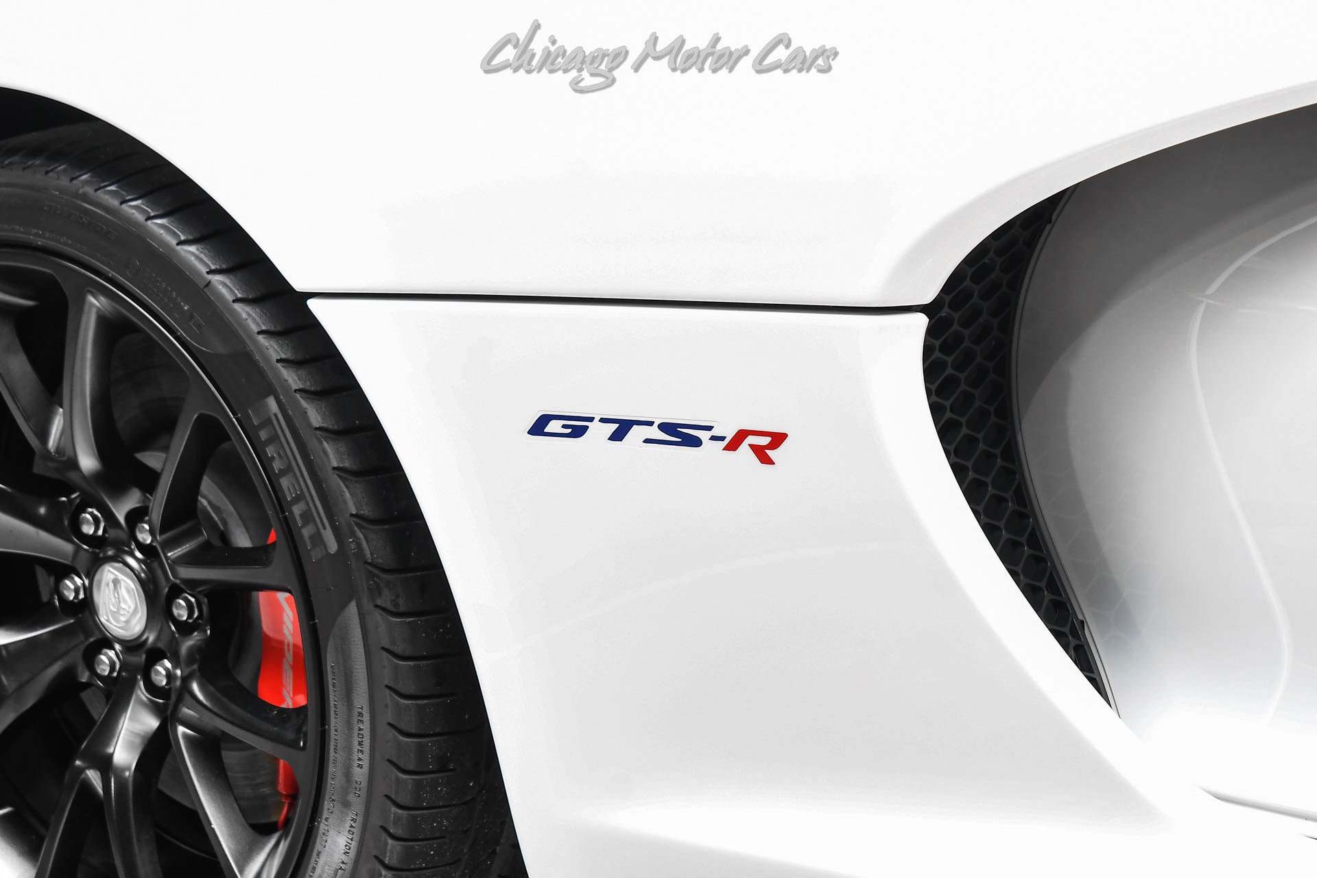 Used 2013 SRT Viper GTS w/ GTS Laguna Interior Pkg RWD image 28