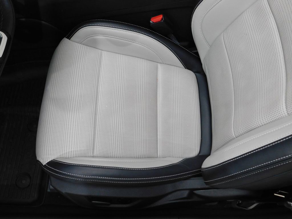 Used 2025 Ford Mustang GT Premium RWD image 45