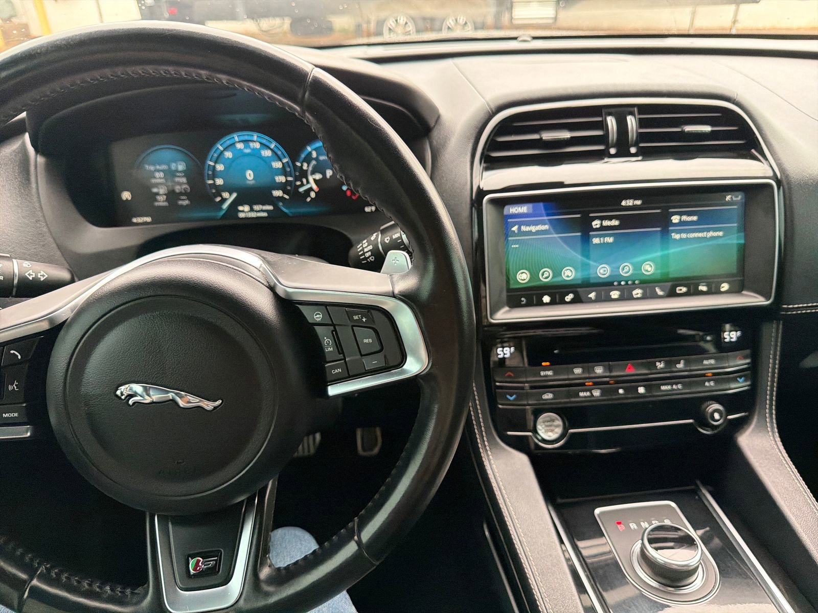 Used 2018 Jaguar F-PACE S AWD/4WD image 56