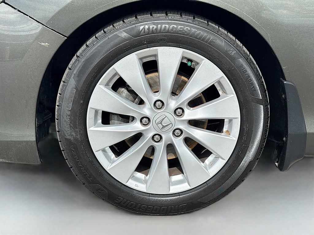 Used 2013 Honda Accord EX image 29
