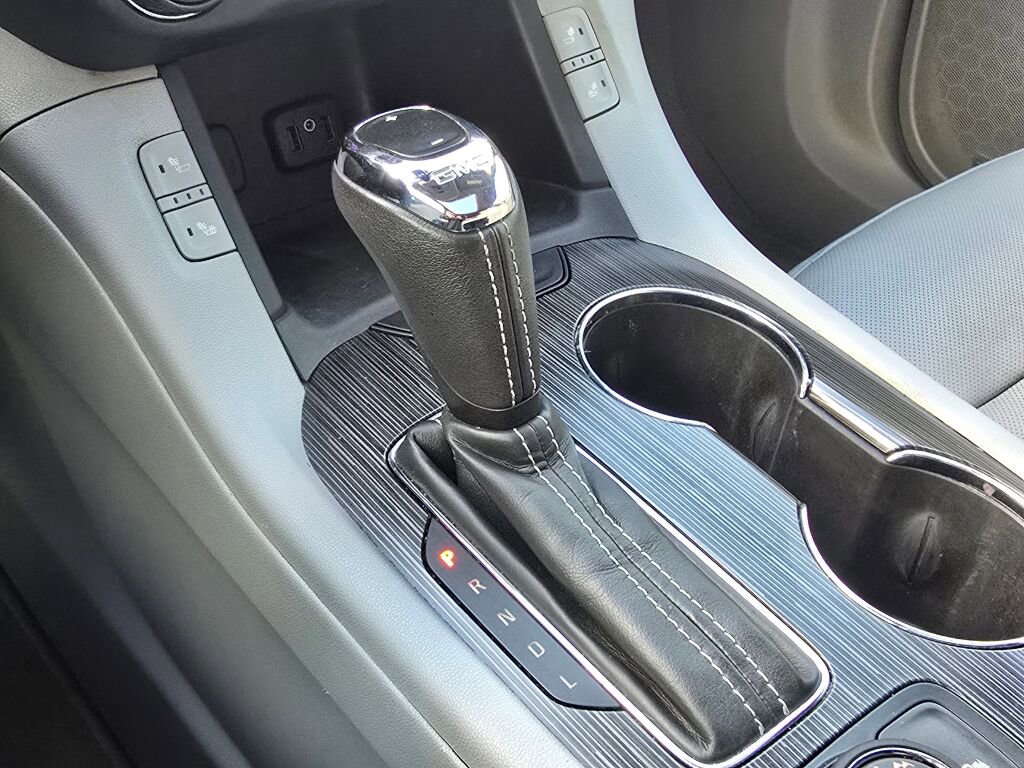 Used 2017 GMC Acadia SLT image 39