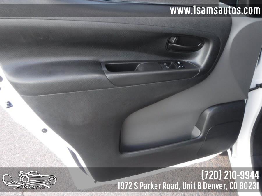 Used 2016 Nissan NV200 SV w/ Technology Package FWD image 36