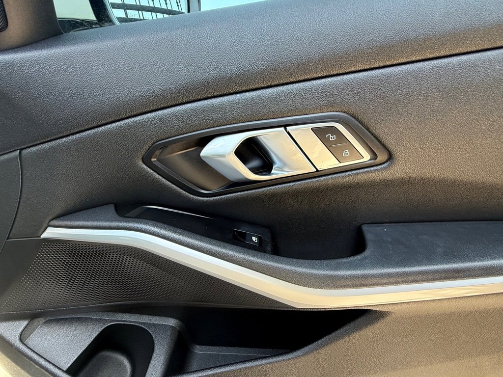 Used 2020 BMW 330i SPORT w/ Driving Assistance Package image 42