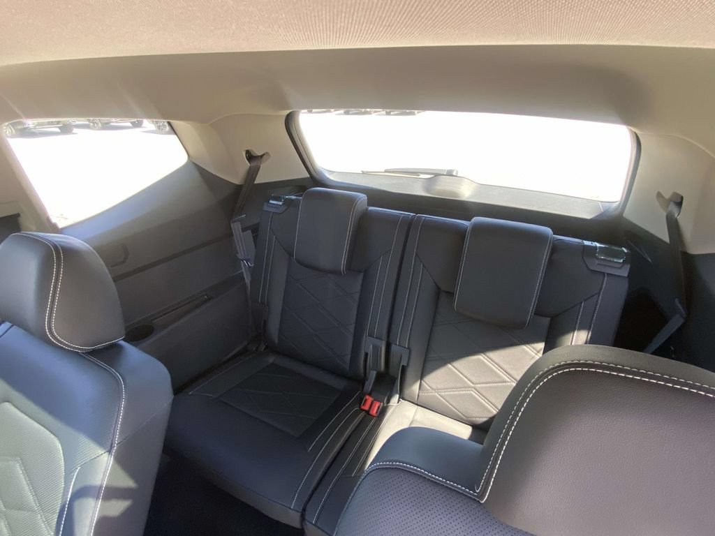 New 2026 Volkswagen Atlas SE FWD image 11