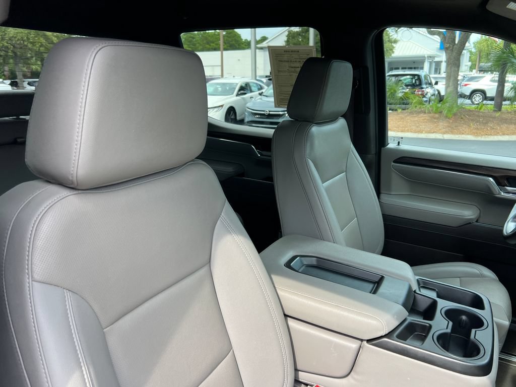 Used 2025 GMC Sierra 1500 SLT RWD image 23