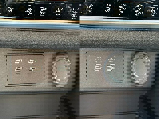 New 2026 Nissan Rogue SV w/ Cold Weather Package image 33