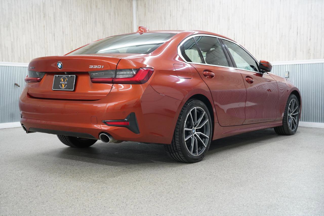Used 2020 BMW 330i xDrive 330i xDrive Sedan North Americ w/ Convenience Package image 10