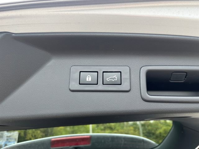 Certified 2025 Subaru Forester Touring image 27