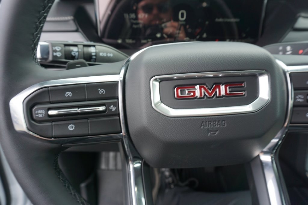 New 2025 GMC Acadia Elevation w/ LPO, Floor Liner Package image 25