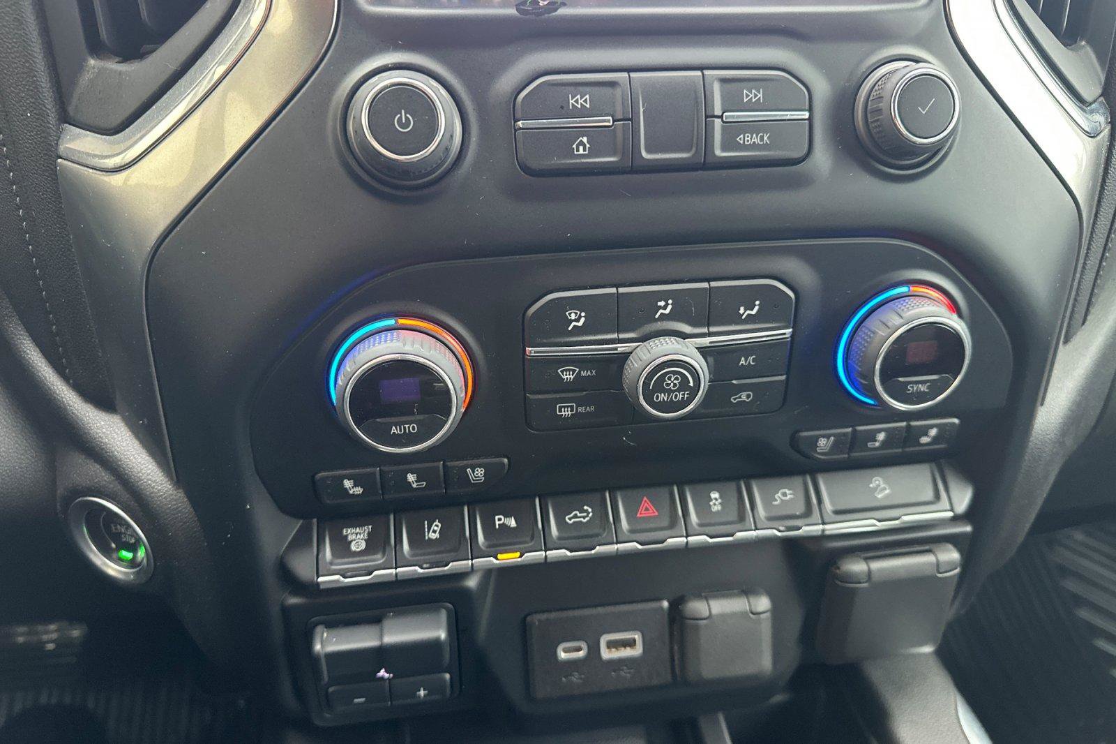 Certified 2022 Chevrolet Silverado 2500 LTZ w/ LTZ Plus Package image 26