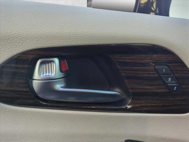 Used 2023 Chrysler Pacifica Limited image 27