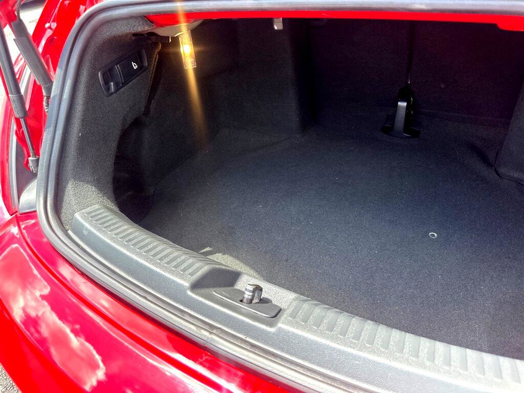 Used 2014 Volkswagen Beetle 1.8T image 36