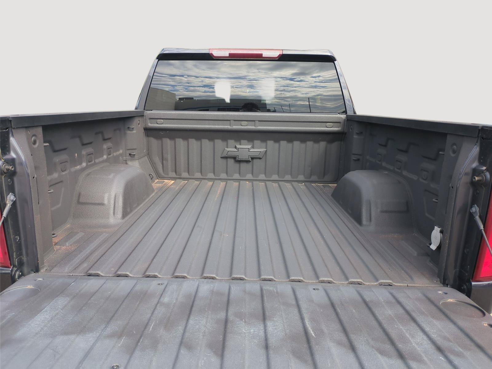 Used 2023 Chevrolet Silverado 1500 LT Trail Boss w/ Protection Package AWD/4WD image 32