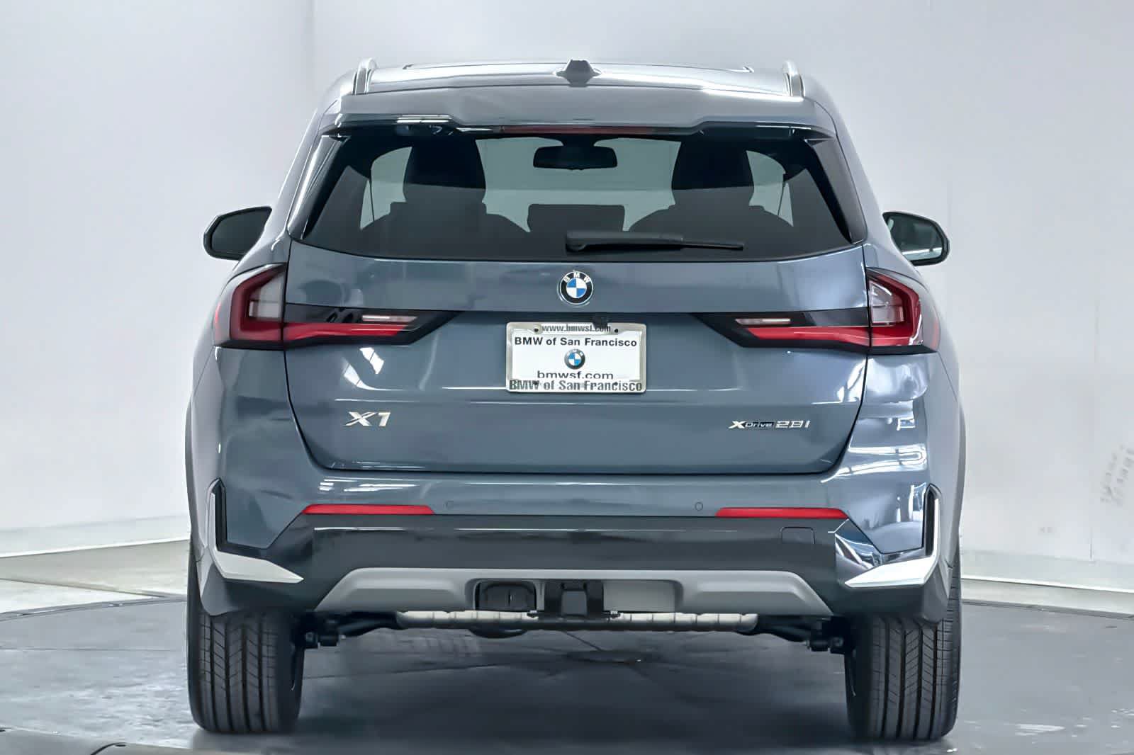 New 2026 BMW X1 xDrive28i w/ Convenience Package AWD/4WD image 7