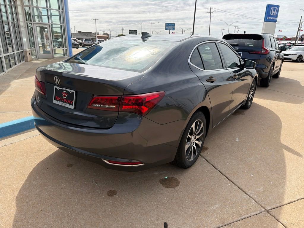 Used 2016 Acura TLX w/ Technology Package FWD image 9