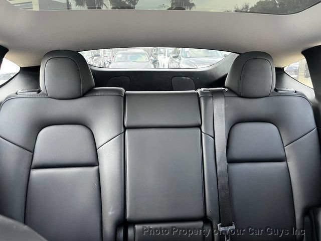 Used 2023 Tesla Model Y AWD image 18
