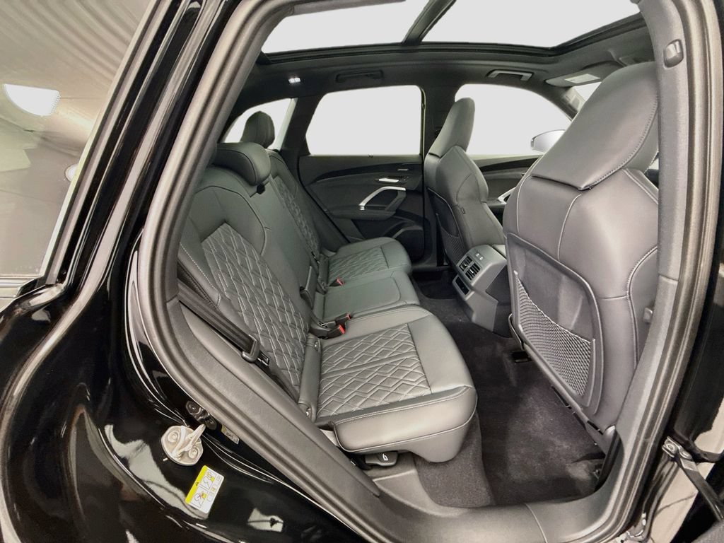 New 2026 Audi SQ5 Premium Plus AWD/4WD image 21