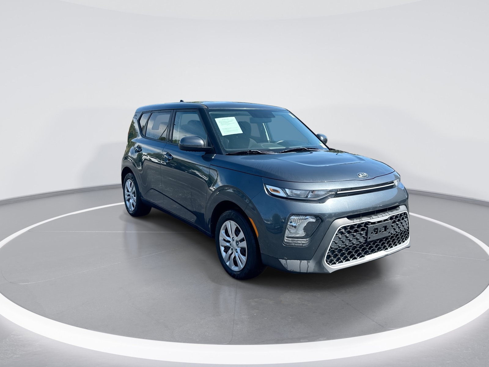 Used 2020 Kia Soul LX FWD image 2